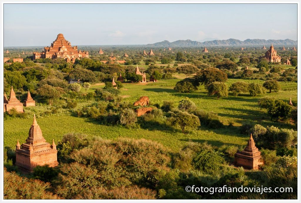 Vista desde Shwesandaw Paya templos de bagan
