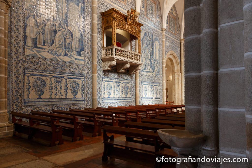 iglesia de San Juan Evangelista y Palacio de los duques de Caraval Evora portugal