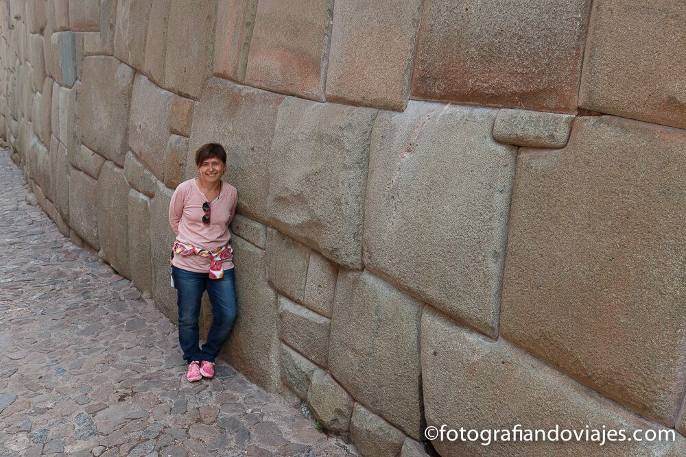Restos incas en las calles de Cuzco