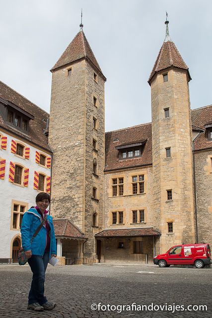 Plaza interior del castillo de Neuchatel