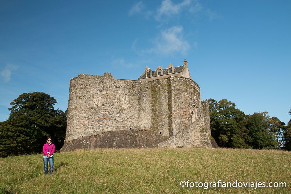 Castillo de Dunstaffnage en la ruta de castillos de Escocia
