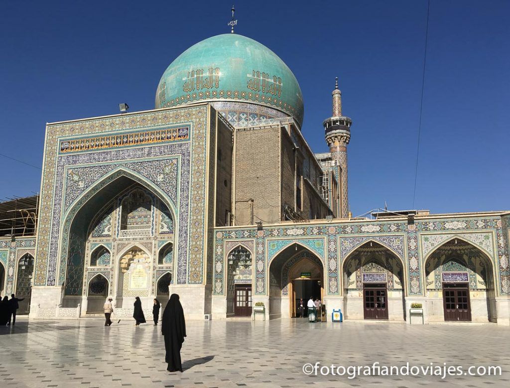 Plaza Qods mausoleo iman reza iran