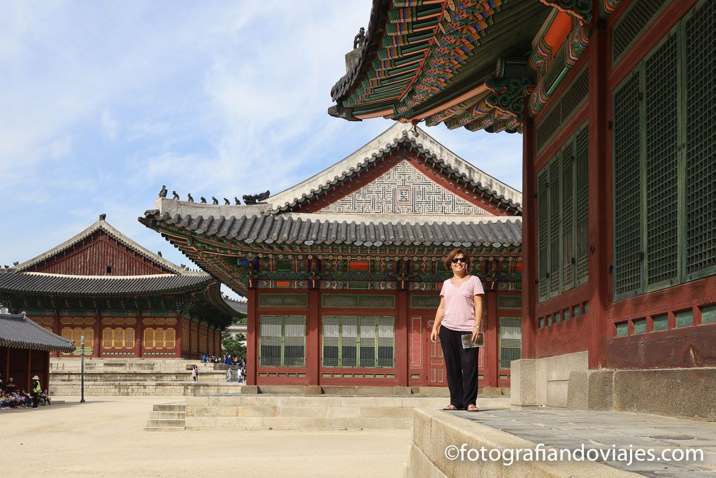 Palacio real Deoksugung en Seul