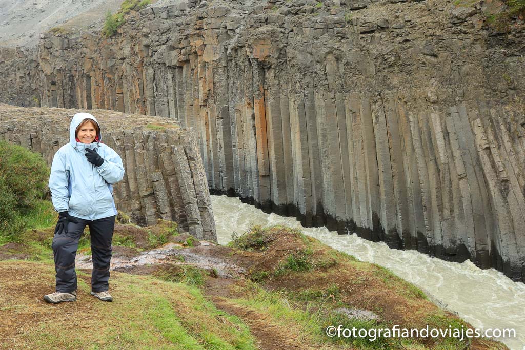 Studlagil canon columnas basalto islandia
