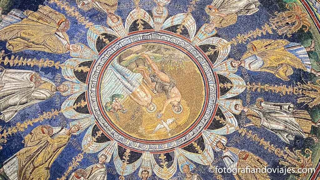 mosaicos Baptisterio neoniano ravena