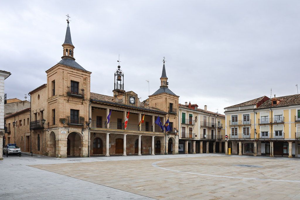 que ver burgo de osma plaza mayor