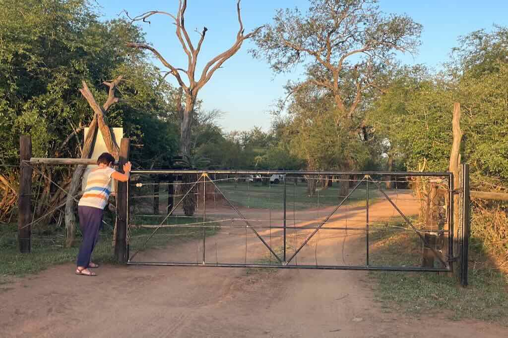 Campamento hlane esuatini parque nacional