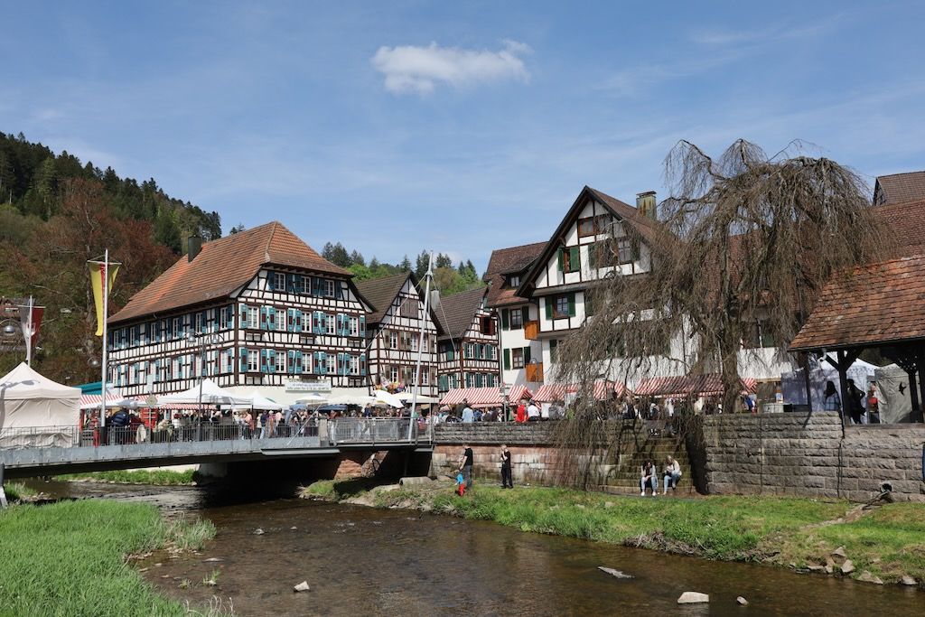 Schiltach recorrido calle Haupstrasse