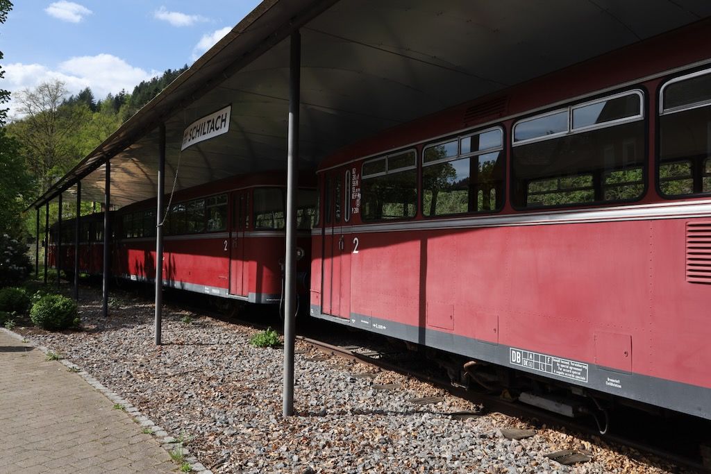 Schiltach Roter Brummer estacion tren