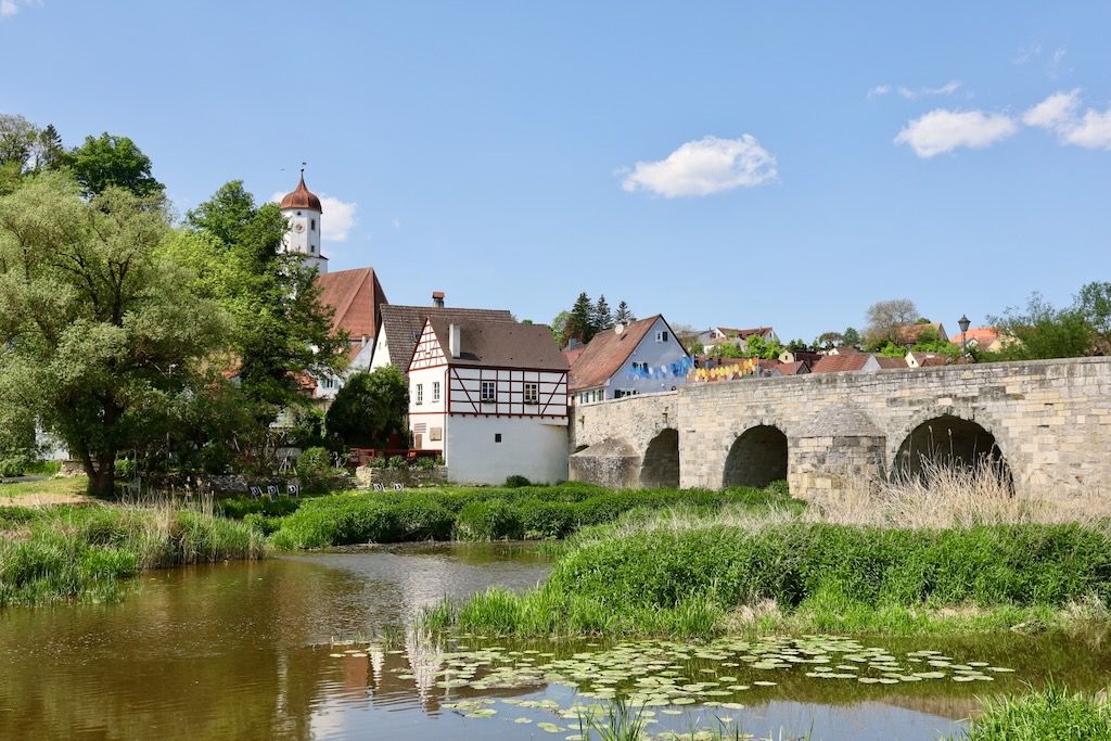puente de piedra de Harburg Steinerne Brücke ruta romantica alemania