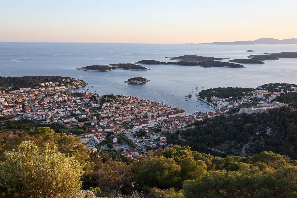 mirador napoleon imprescindible que ver en hvar