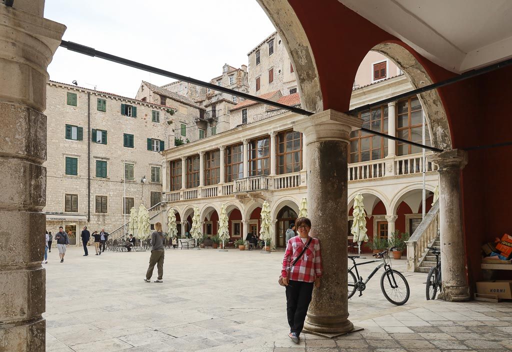 plaza republica Sibenik croacia