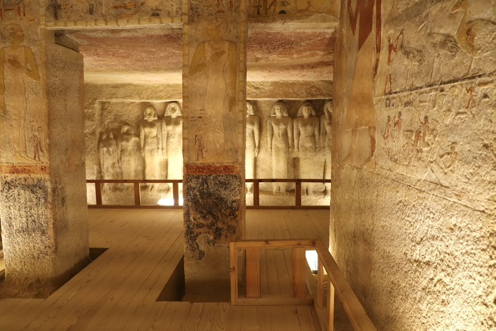 Tumba de la reina Meresankh III giza el cairo