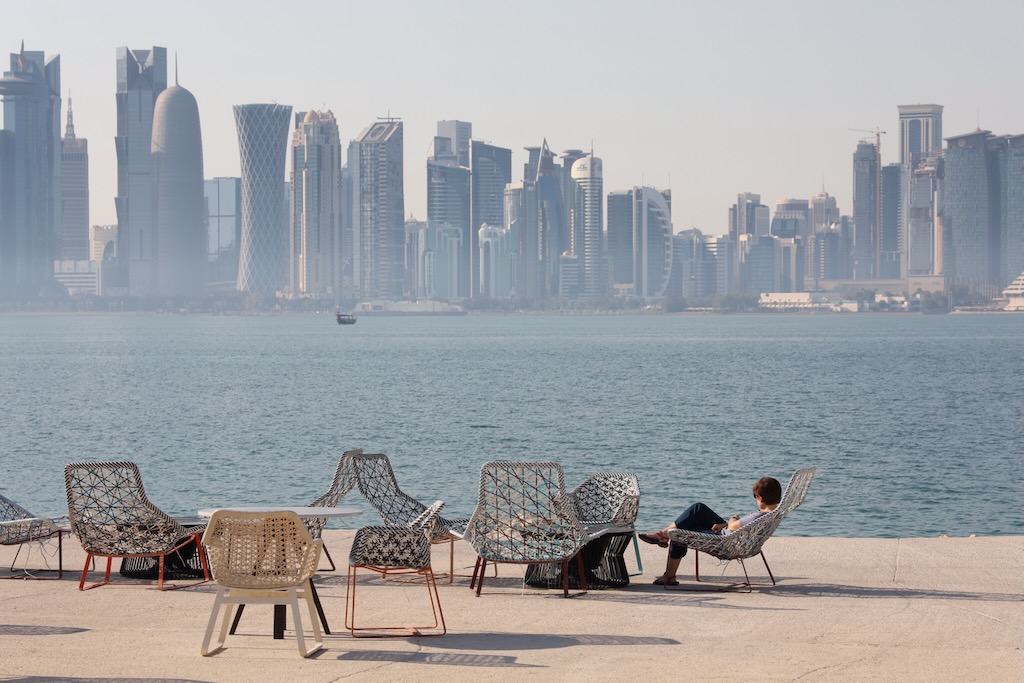 Skyline o vista panororamica para ver Doha desde el parque MIA