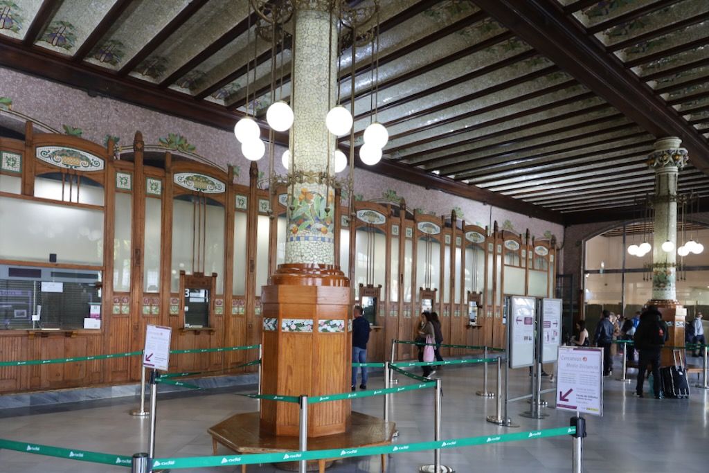 Valencia estacion del norte interior