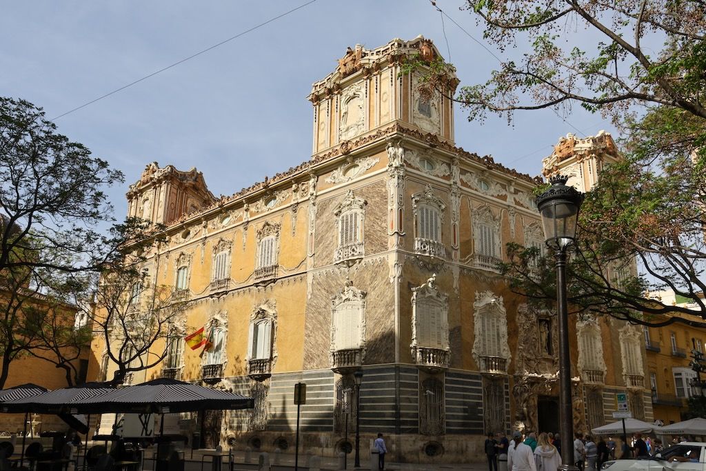 recorrido por Valencia palacio de los marques de Dos Aguas