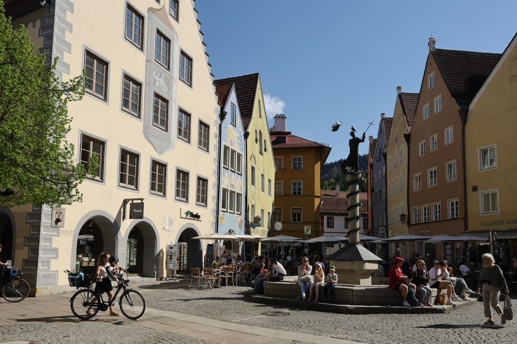 füssen ruta romantica Plaza Stadtbrunnen