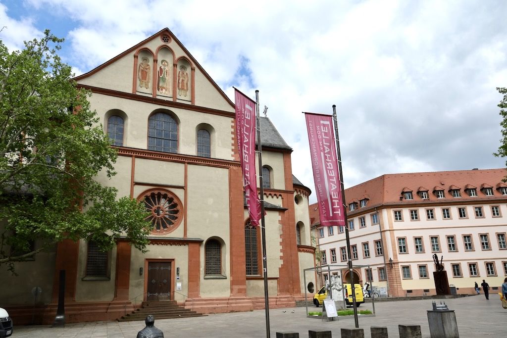 Colegiata Neumünster Wurzburgo Ruta Romantica Alemania
