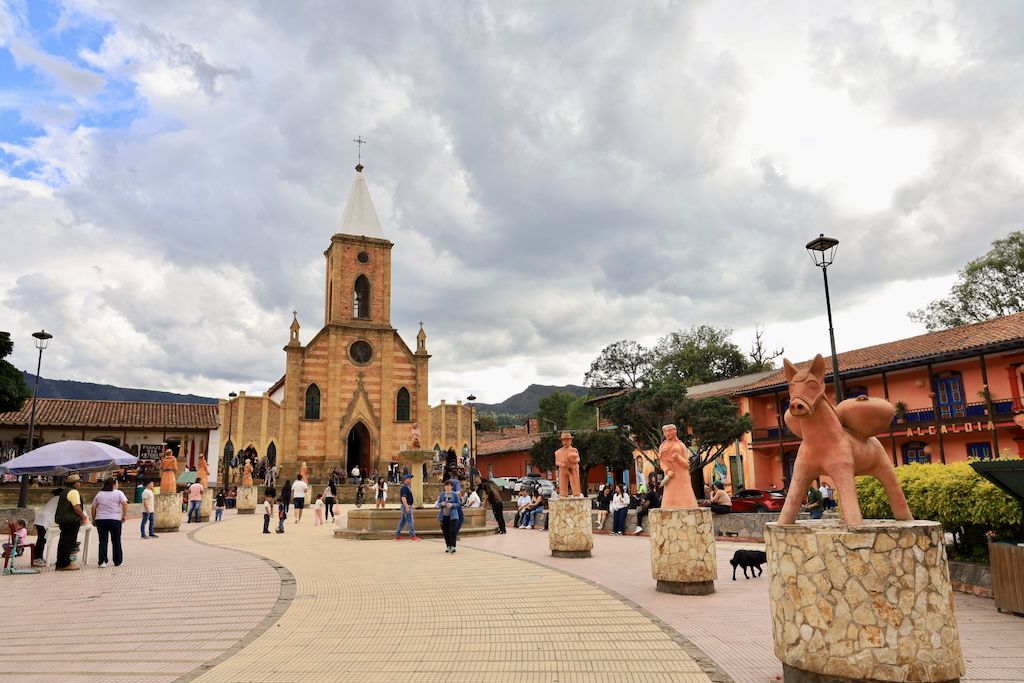 Ráquira, el pueblo de la cerámica de Boyacá cerca de Villa de leyva