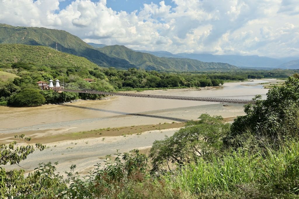 Puente Colgante de Occidente santa fe de antioquia colombia panoramica