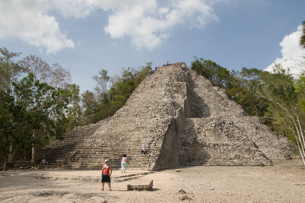 ciudad Coba Mexico pirámide de Nohoch Mul