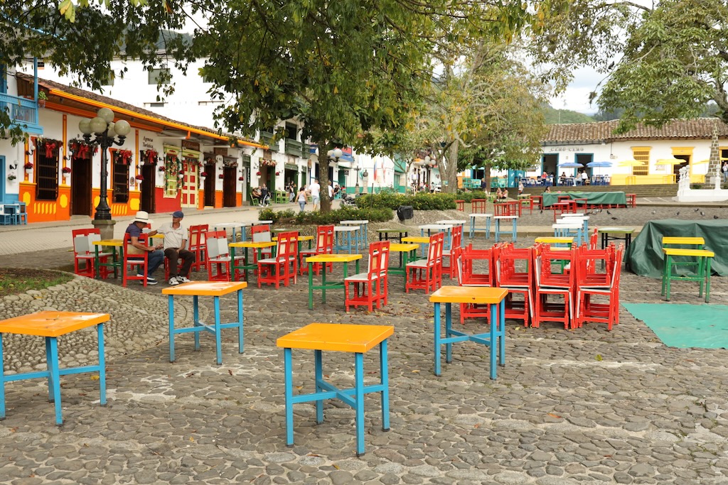 Plaza del Libertador que ver en Jardín (Antioquia) Colombia