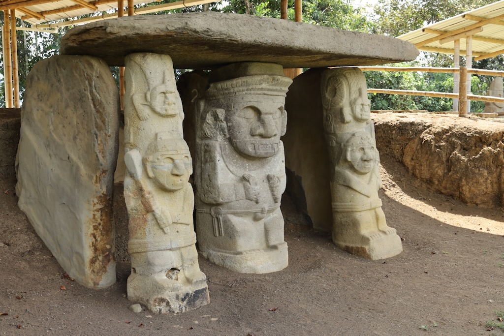Parque arqueologico San Agustin Colombia mesita A