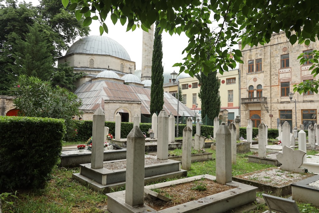 Mezquita Karadoz-Beg en Mostar